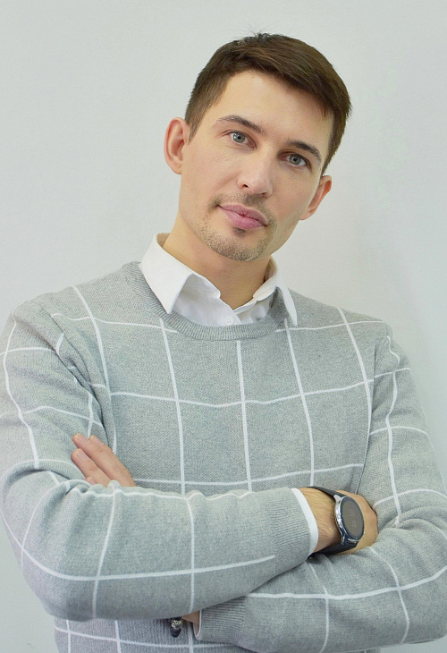 Виталий Гусев